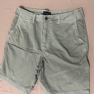 Lot of 3 pair: Men’s American Eagle Shorts